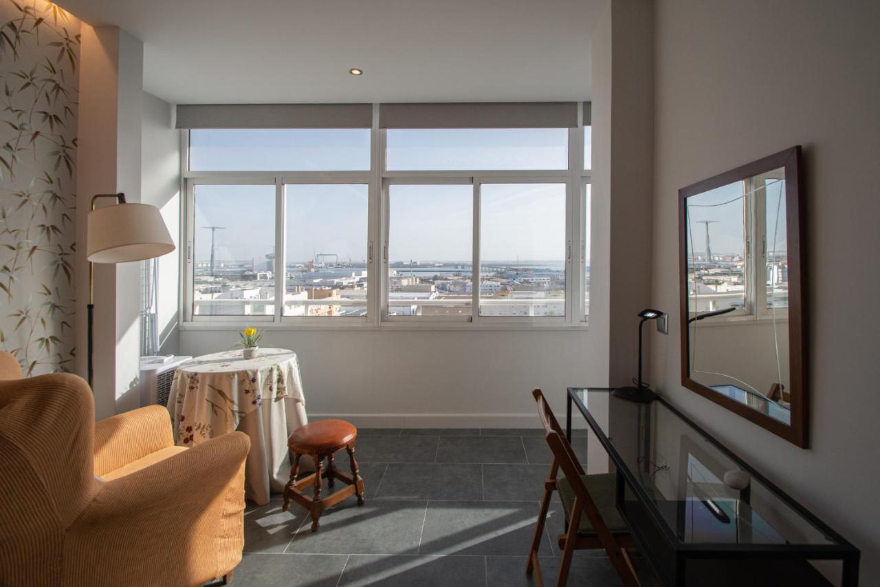 Apartamento La Atalaya De กาดิซ ภายนอก รูปภาพ